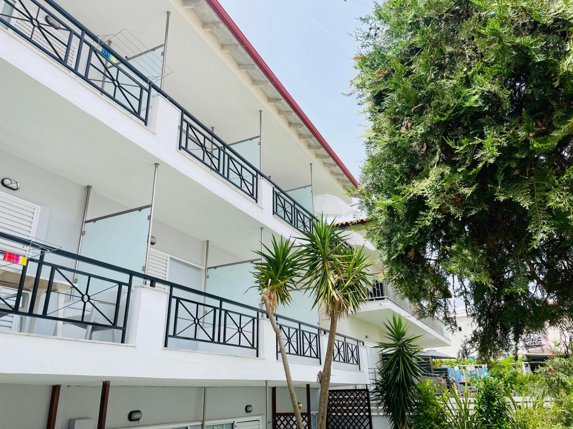 Thalassa Garden Studios Pefkochori Exterior foto